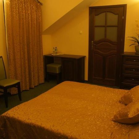 Zloty Dworek Motel Nieporet Room photo