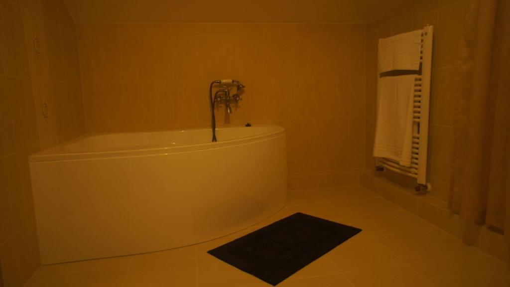 Zloty Dworek Motel Nieporet Room photo